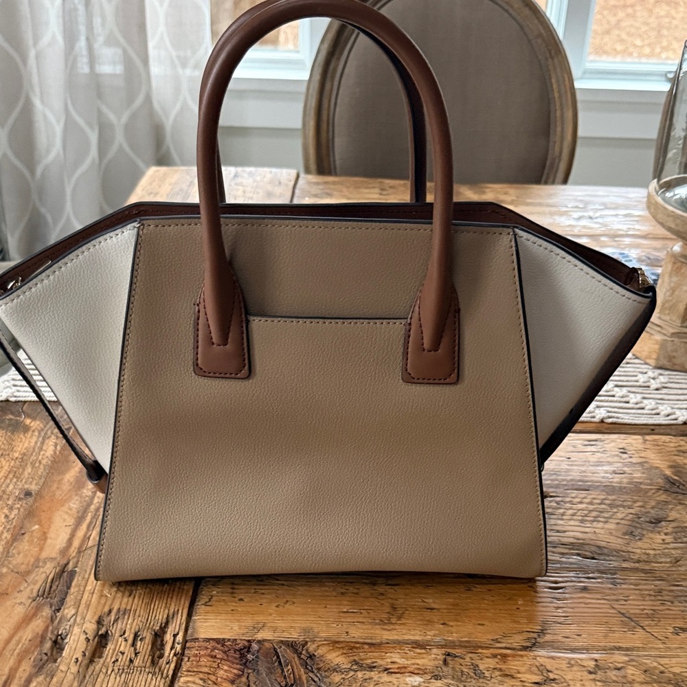 Michael Kors Tan and Cream Satchel - Picture 3 of 6